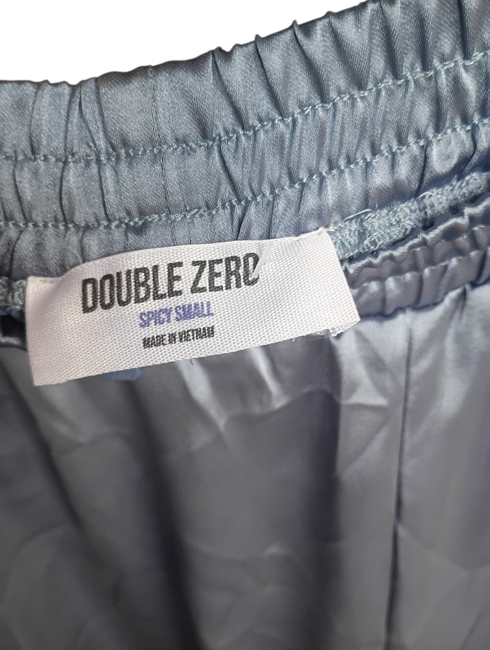NWT Double Zero Gray/Blue Satin Cargo Pants Size Small - Picture 6 of 7